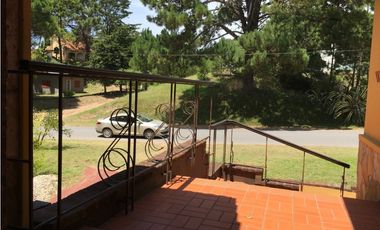 Casa en Valeria del Mar. 3 dorm. 2 pisos. Excelente Rentabilidad