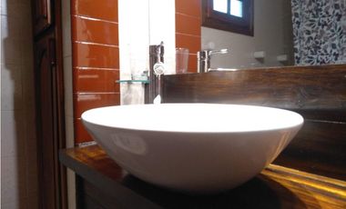 Casa en Valeria del Mar. 3 dorm. 2 pisos. Excelente Rentabilidad