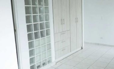 Gran Oportunidad de Negocio! Se Vende Amplia casa con Salón de Belleza