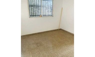 Gran Oportunidad de Negocio! Se Vende Amplia casa con Salón de Belleza