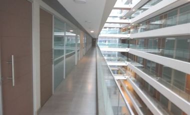 Oficina en Venta en ESTORIL- 4 ESTACIONAMIENTOS