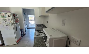 Departamento 3 Ambientes con Jardín, Pileta sobre perímetro cerrado