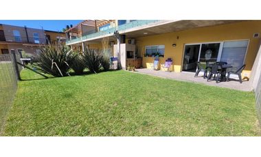 Departamento 3 Ambientes con Jardín, Pileta sobre perímetro cerrado