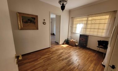 SE VENDE PISO EN EDIFICIO VAZQUEZ