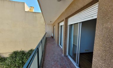 SE VENDE PISO EN EDIFICIO VAZQUEZ