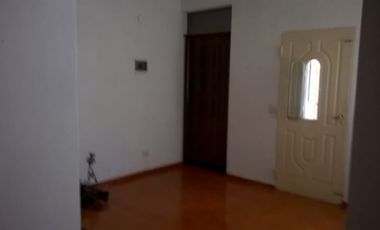 Casa para 2 Familias en venta en Ezpeleta Oeste