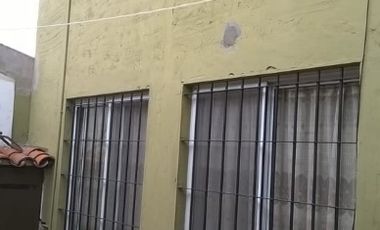 Casa para 2 Familias en venta en Ezpeleta Oeste