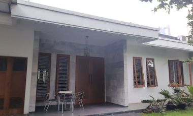 Rumah Sewa Senopati Jakarta Selatan Mewah dan Strategis