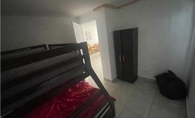 Se alquila ph Newtown-Fernández de Cordoba. (SG)