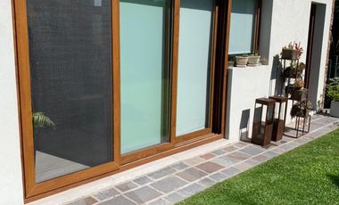 Importante casa en Nuevo Quilmes lote central, excelente calidad constructiva