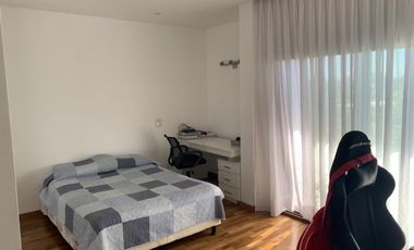 Importante casa en Nuevo Quilmes lote central, excelente calidad constructiva