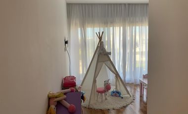 Importante casa en Nuevo Quilmes lote central, excelente calidad constructiva