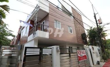 Modern House and Lot for Sale in Fairview at 7.2M PH995