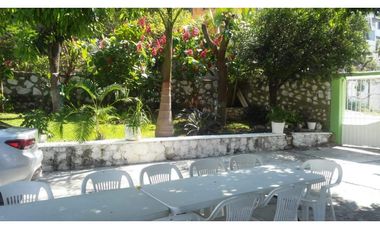 CASA EN VENTA CON VISTA AL LAGO 