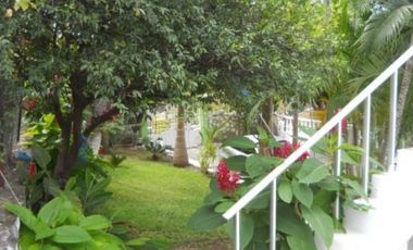CASA EN VENTA CON VISTA AL LAGO 