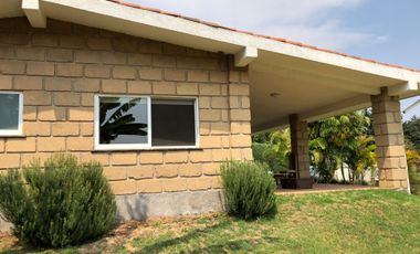 Terreno en venta con Arboles de  AGUACATE organico A 20 minutos de Col. del Bosque cuerna