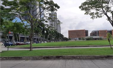 Lote en costa del este excelente ubicacion (AA)