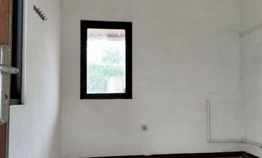 Rumah Asri Klasik Terawat Di Antapani Bandung Timur