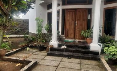 Rumah Asri Besar Tanah Luas Siap Huni Padasuka Cimahi Tengah