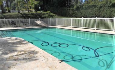 PR 11991 SE VENDE CASA EN SECTOR EL TESORO, EL POBLADO