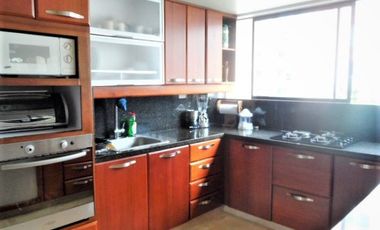 PR 11991 SE VENDE CASA EN SECTOR EL TESORO, EL POBLADO