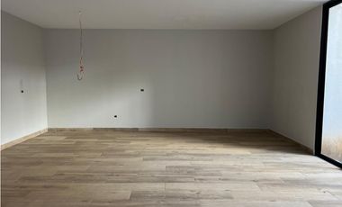 CASA EN VENTA AVANDARO CENTRO