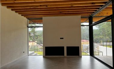 CASA EN VENTA AVANDARO CENTRO