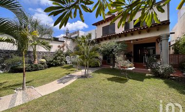 Casa en venta en Burgos, Cuernavaca, Morelos