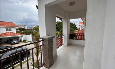 Venta de casa en Versalles / Costa Sur, Ph Quintas de Versalles
