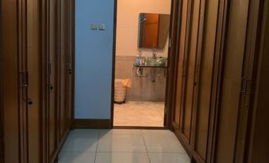 DIJUAL CEPAT RUMAH MEWAH TOWNHOUSE (Ada Kolam Renang) CIPETE DI JL.SAWO CIPETE JAKARTA SELATAN