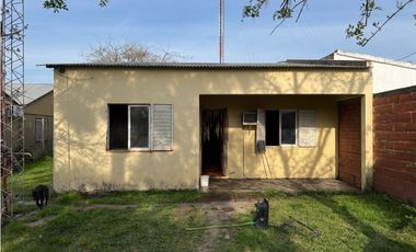 Vendo Casa Tres Dormitorios en Caseros, Entre Ríos.