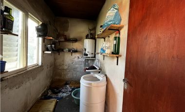 Vendo Casa Tres Dormitorios en Caseros, Entre Ríos.