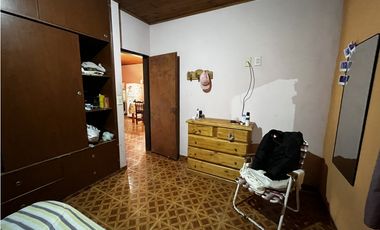 Vendo Casa Tres Dormitorios en Caseros, Entre Ríos.