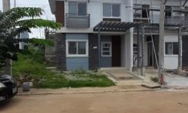 RFO DUPLEX HOUSE with 3-bedroom in Alegria Marilao
