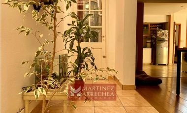 PH  3 AMBIENTES en Chauvin con cochera y patio