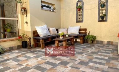 PH  3 AMBIENTES en Chauvin con cochera y patio