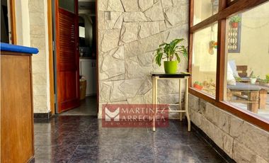 PH  3 AMBIENTES en Chauvin con cochera y patio