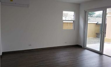 VENTA DE CASA EN VILLAS DEL GOLF 2 VILLA ALTA