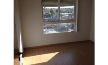 IMPECABLE DEPARTAMENTO EN VENTA EN ITUZAINGO CENTRO NORTE CON COCHERA