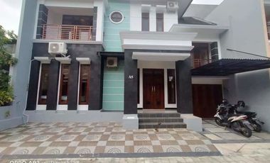 Rumah mewah luxury modern full furnished dalam perumahan elite di Hos Cokroaminoto