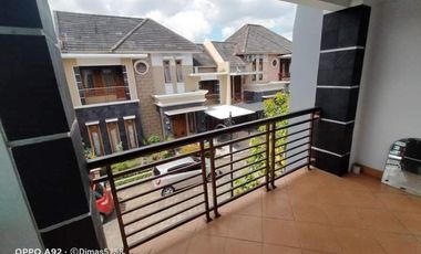 Rumah mewah luxury modern full furnished dalam perumahan elite di Hos Cokroaminoto