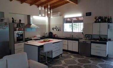 Venta de Casa en Paso del Rey, Salvador María del Carril