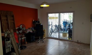 Venta de Casa en Paso del Rey, Salvador María del Carril