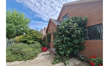 VENTA ACOGEDORA CASA LAS BRISAS NORTE - CHICUREO