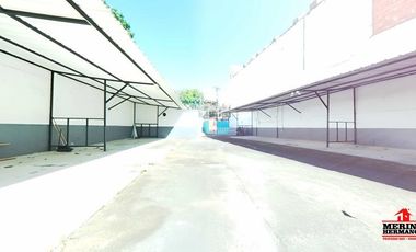 parqueadero en arriendo en estadio. Cod A6142