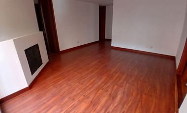 apartamento en arriendo en chico reservado. Cod A51965