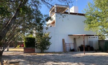 FINCA CAMPESTRE EN 3.6  HECTAREAS,  ALBERCA  Y CABALLERIZAS