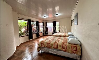 Oportunidad! Se Vende o Alquila Hermosa Casa en Altos del Maria