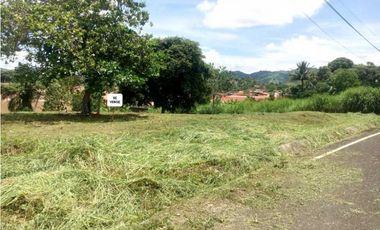 VENDO LOTE COMERCIAL/HABITACIONAL
