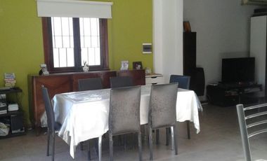 Casa en venta en Quilmes Oeste